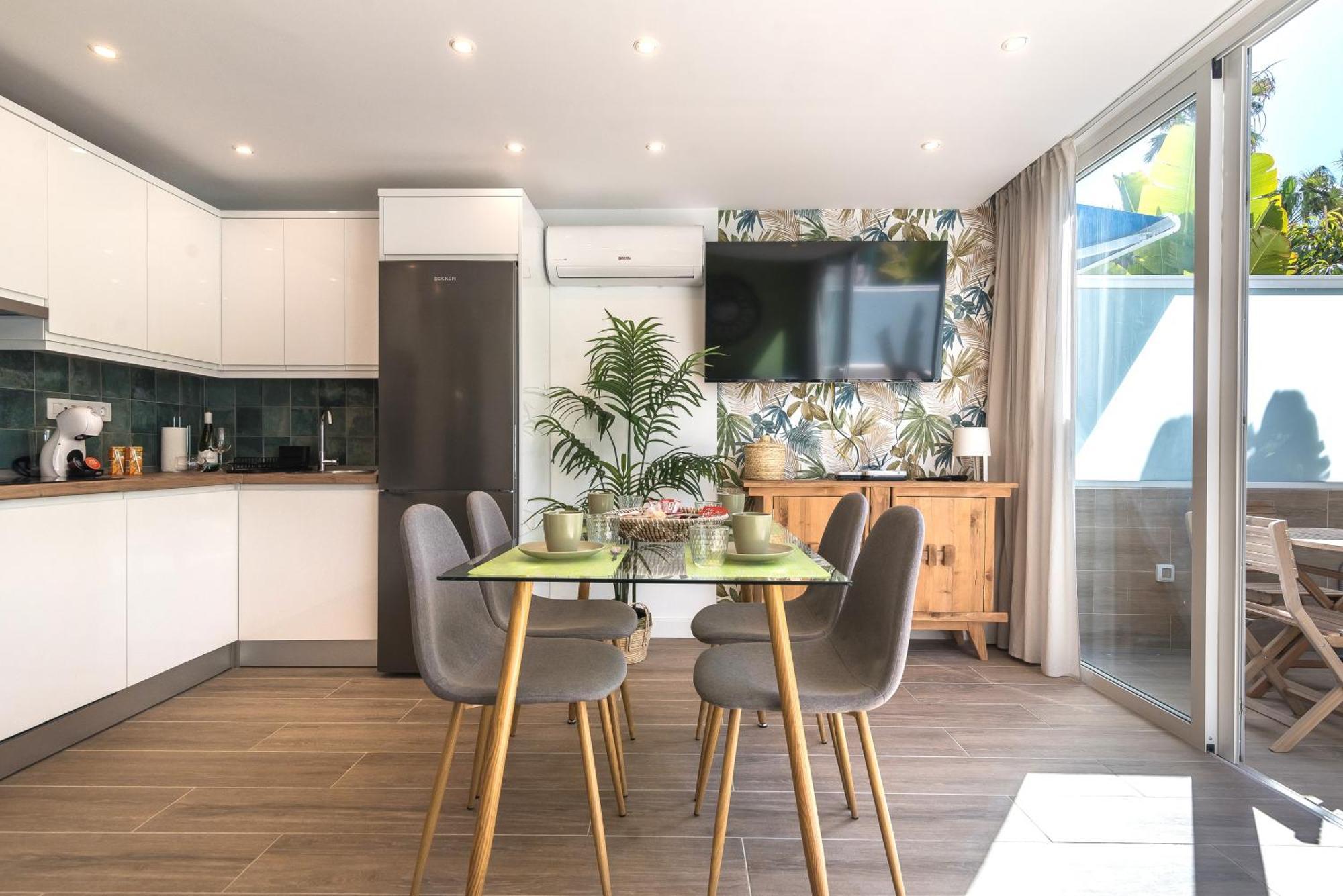 Home2Book Stylish Tropical Apt Terrace & Pool Μασπαλόμας Εξωτερικό φωτογραφία